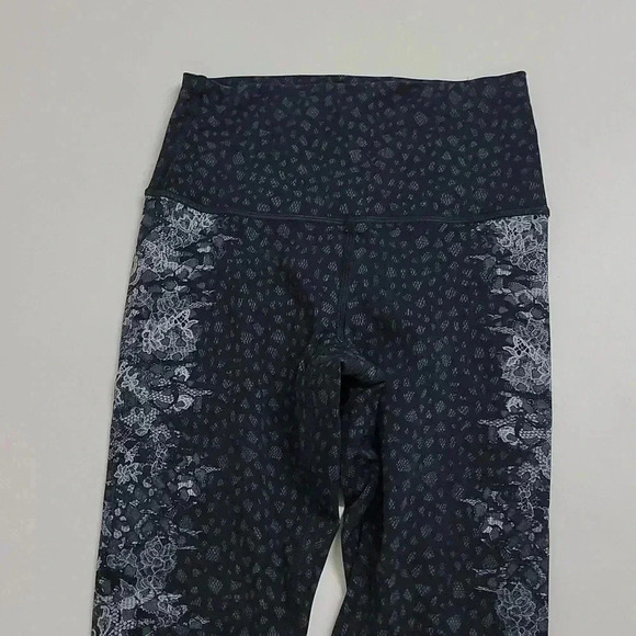 Lululemon Wunder Under Hi-Rise Tight 28"Overlace Wunderunder HR Ice Grey Black - Picture 6 of 12